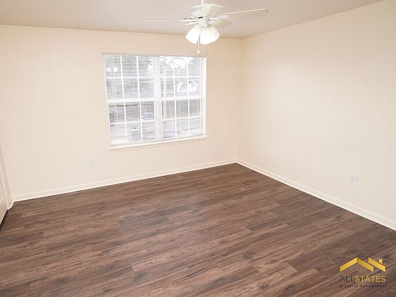 4th image of 728 W Georgia St APT 1-B