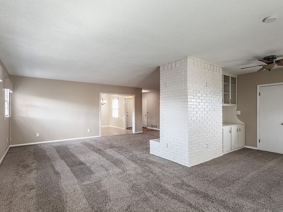 5th image of 4229 Emil Ave