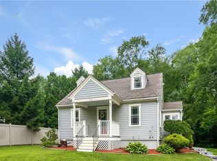 262 W Main St, Hebron, CT 06248