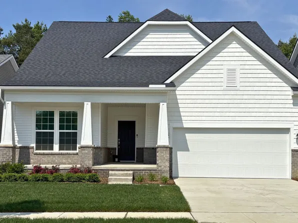 3036 Sheffield Cir, Clarkston, MI 48346