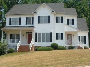 8224 Hillcreek Dr, Midlothian, VA 23112