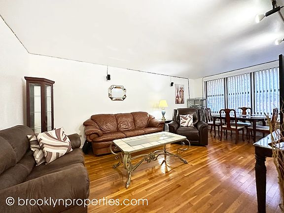 2nd image of 1270 E 51st St APT 3P