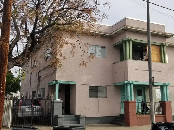1822 S New England St, Los Angeles, CA 90006