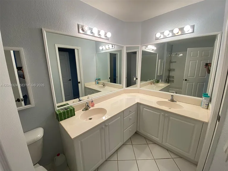 2442 NW 49th Ter #4319 — Photo 9