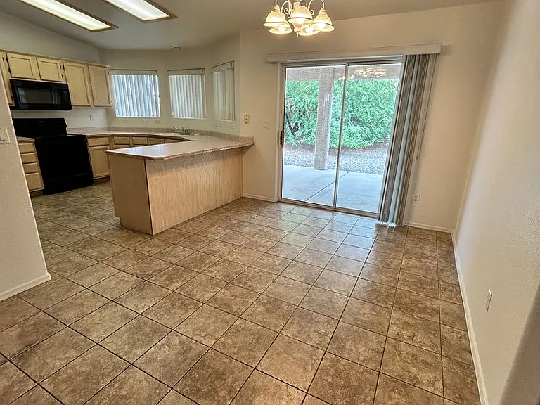3535 Chemehuevi Blvd — Photo 5