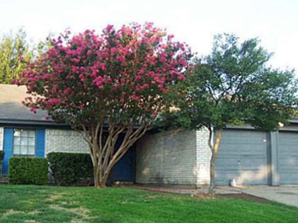 1st image of 6904 Misty Meadow Dr S