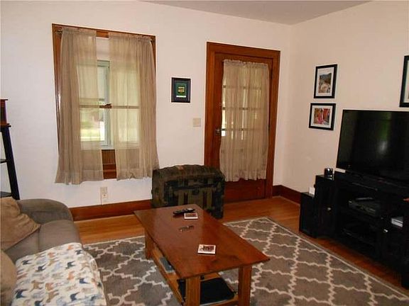 2nd image of 23 Washington Rd