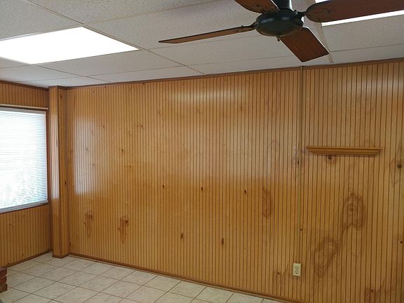 3rd image of 235 N Sans Souci Ave #C