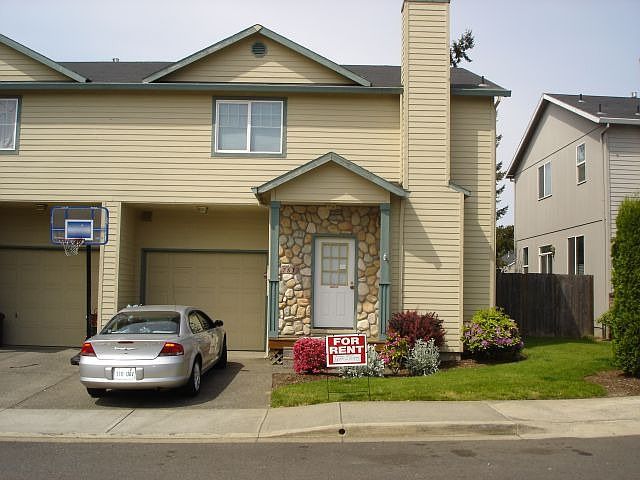 1st image of 7813 NE 24th Ct