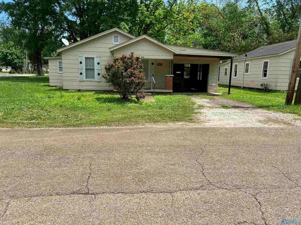 2616 Huntsville St NW, Huntsville, AL 35811