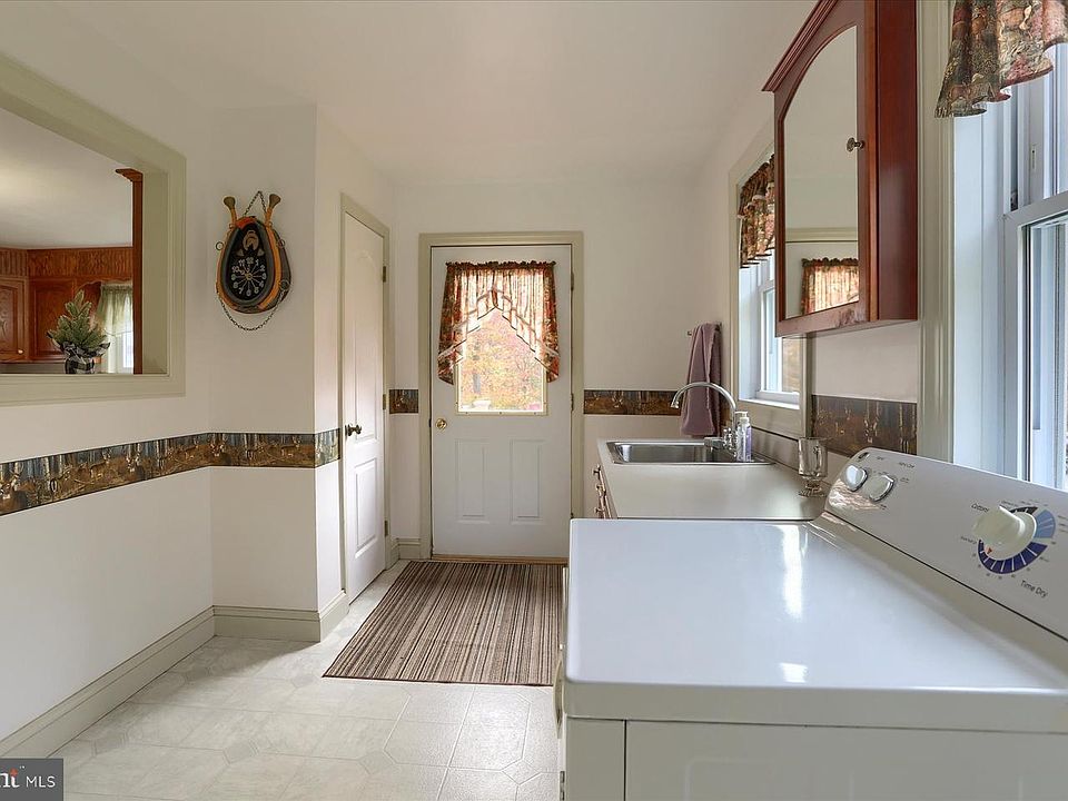 16th image of this home