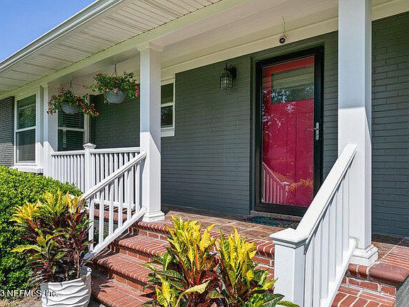 3rd image of 4332 LANDOVER Drive