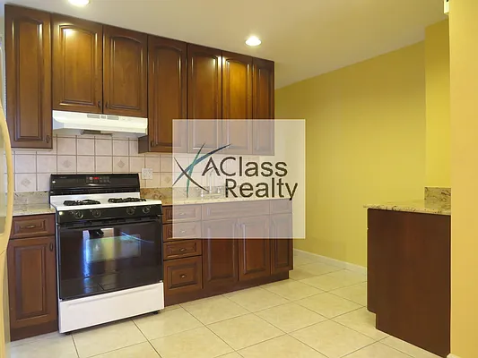 Rented by A Class Realty Corp | media 27