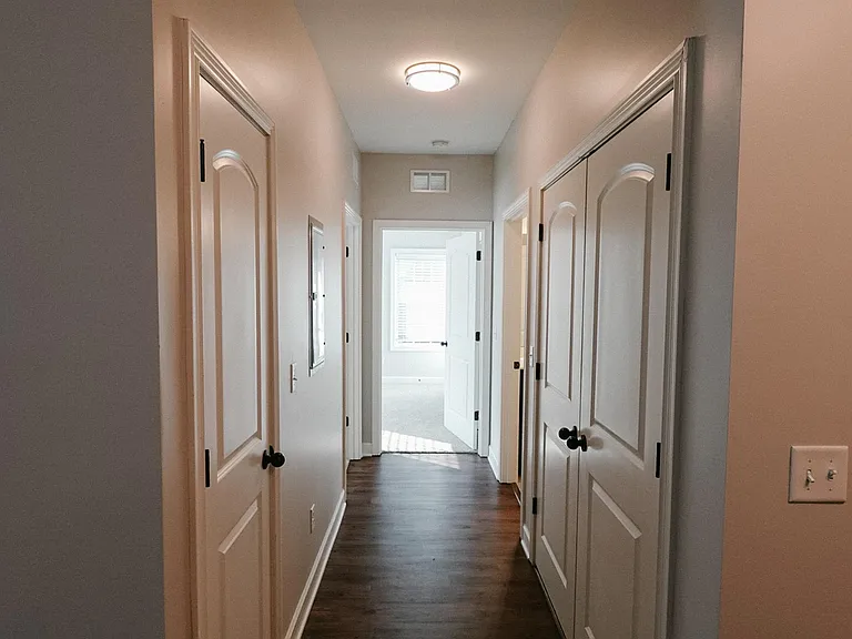 Laurel Ridge — Photo 17