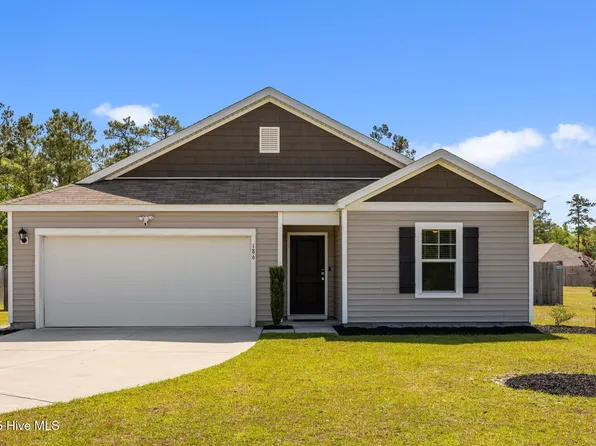 186 Everett Yopp Dr, Sneads Ferry, NC 28460
