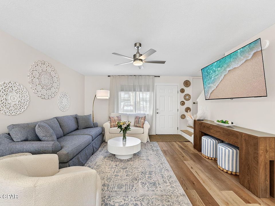 1st image of 138 W Leslie Ln