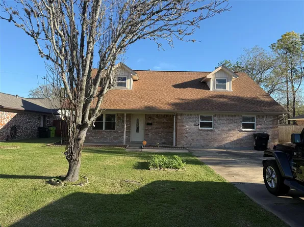 1109 Sally Anne Dr, Rosenberg, TX 77471