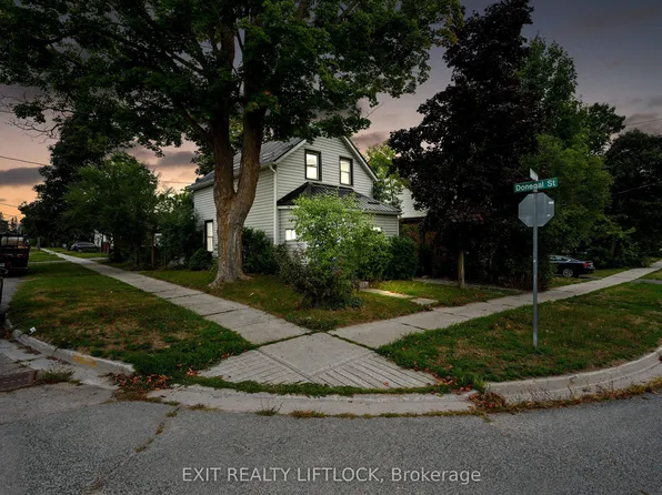 378 London St, Peterborough, ON K9H 2Z8