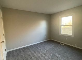 211 & 213 N Winters Way #213, Carthage, IN 46115