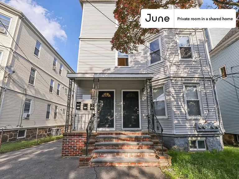 153 Murdock St #A — Photo 10