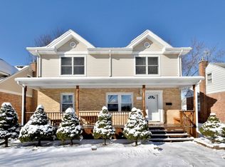 402 N Elm St, Mount Prospect, IL 60056