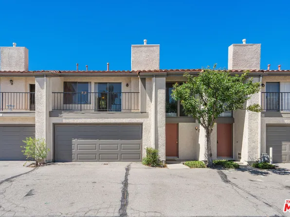 19547 Rinaldi St Unit 30, Porter Ranch, CA 91326