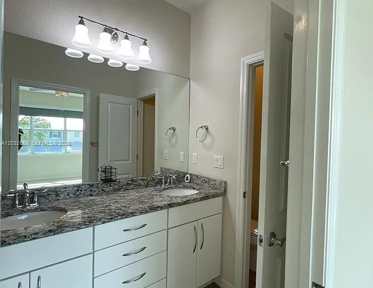 4920 Eucalyptus Dr #2 — Photo 11