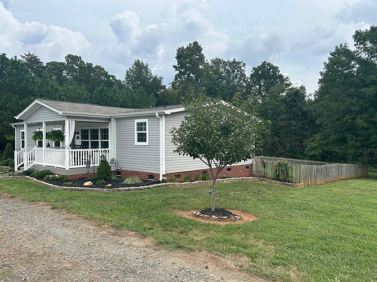 3 bed, 1568 sqft, $1,800 — Photo 4