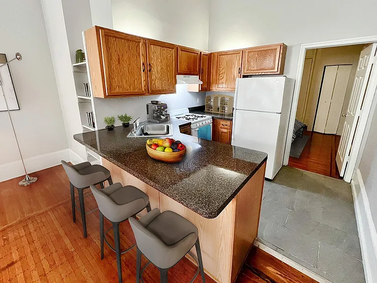 Westbury Brownstones Kitchen