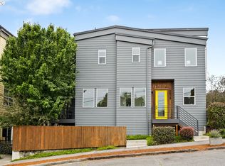6875 N Salem Ave, Portland, OR 97203