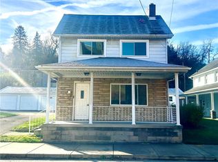 725 Water St, Brownsville, PA