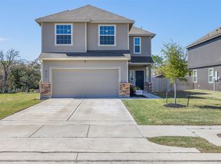 943 Harper Ln, Bryan, TX 77803
