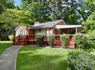 295 White Pine Dr, Asheville, NC 28805