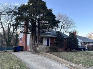 1812 N Jackson St, Arlington, VA 22201