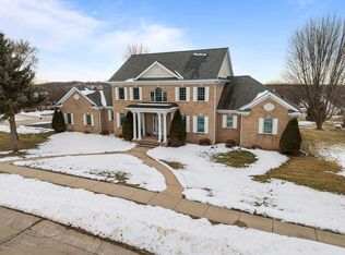 632 Cambridge Dr, Ripon, WI 54971
