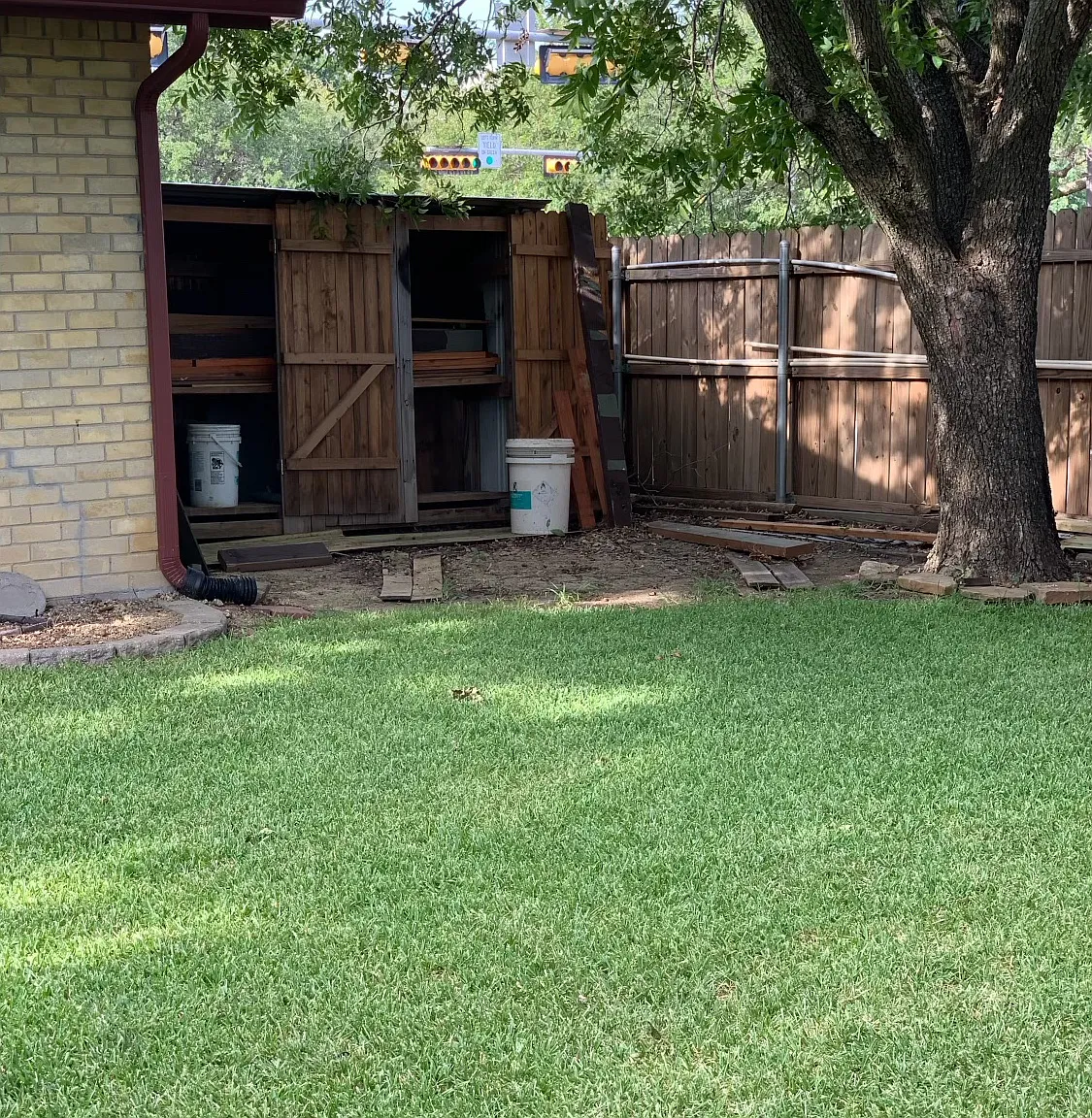 1820 E Timberview Ln — Photo 2