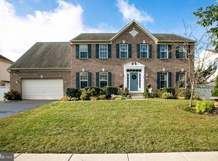 707 Varga Cir, Florence, NJ 08518
