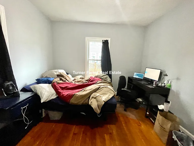 48 Derby St #1A — Photo 23