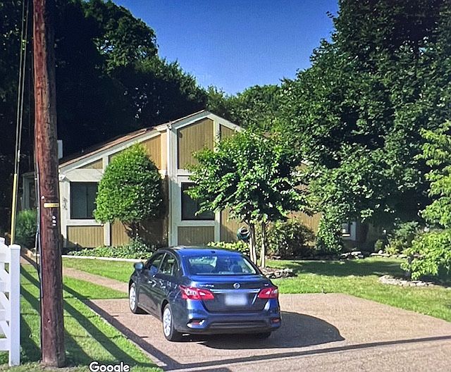 1st image of 815 Todd Preis Dr