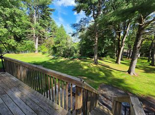 14 Andrew Paye Rd, Pond Eddy, NY 12770