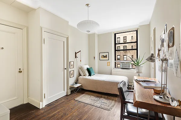 Sold by Compass | media 24