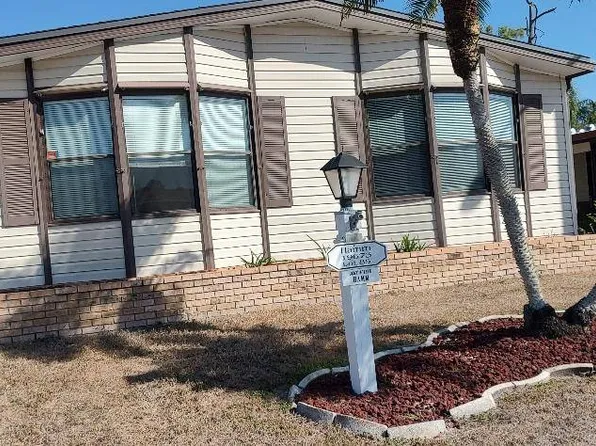 19673 Charleston Cir #85, North Fort Myers, FL 33917