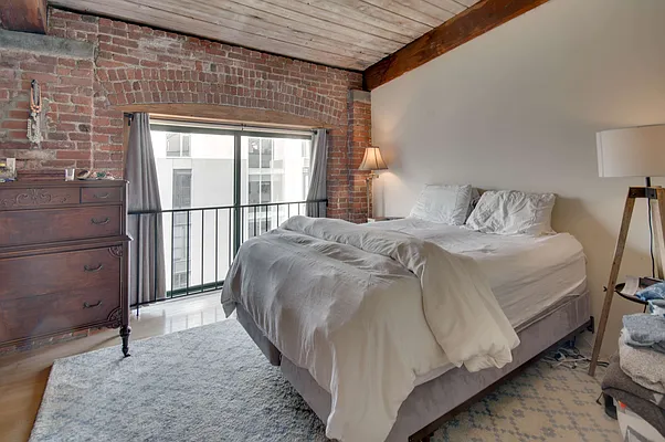 Rented by Brown Harris Stevens | media 9