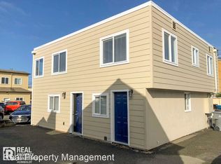 925 6th St #A, Eureka, CA 95501