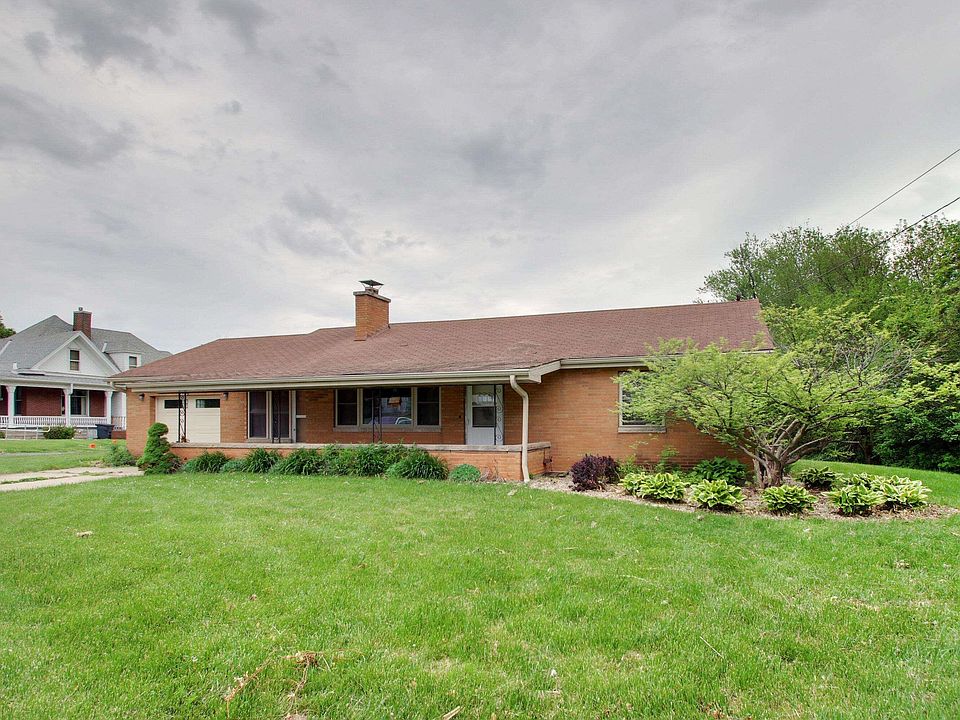 1820 N 24th St, Quincy, IL 62301 Zillow