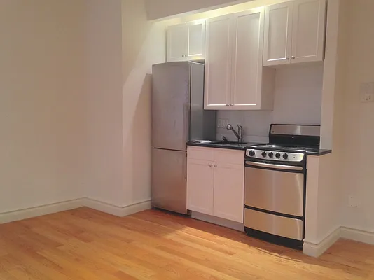 Rented by Bohemia Realty Group | media 10