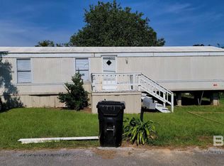 426 Robin Cir, Robertsdale, AL 36567