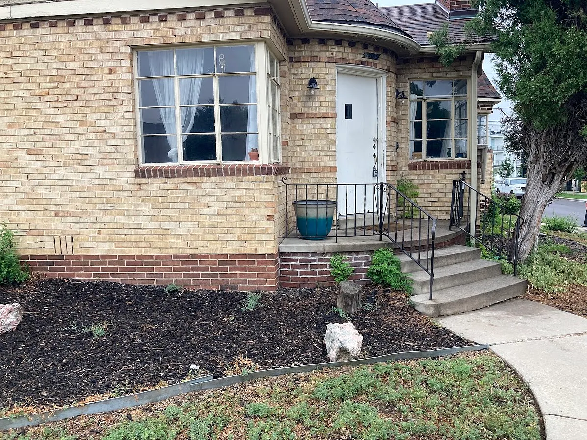 3 bed, 1100 sqft, $2,195 — Photo 1