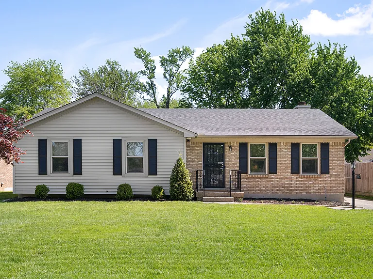 2815 Dandor Rd — Photo 1
