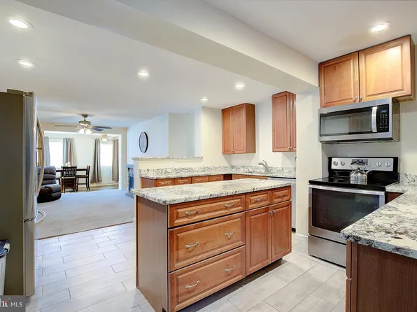 165 Central Dr, Prince Frederick, MD 20678
